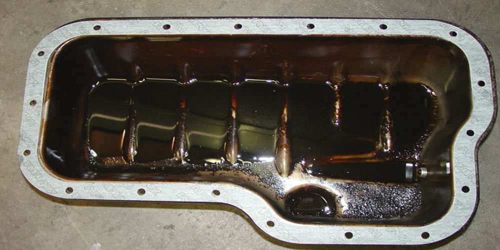 What Are The Different Features Of An Oil Pan?